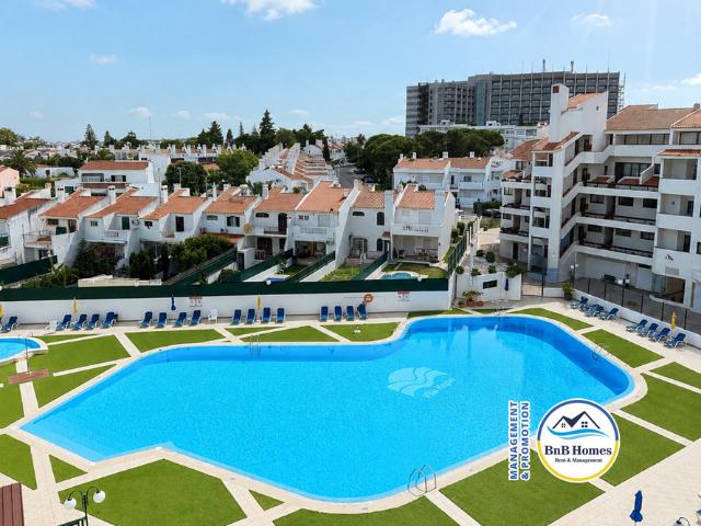BnB Home Lili Seaview Residence, 4 Terraces, pool