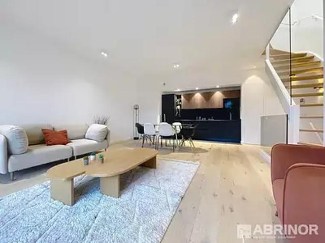 Lille 59000 Achat / Vente appartement 4 pièces t4 au dernier étage cave