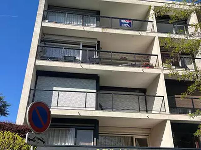 Lille 59000 Achat / Vente appartement 4 pièces t4 au dernier étage parking
