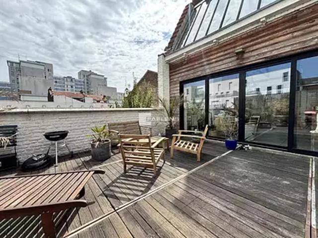 Lille 59000 Achat / Vente appartement 4 pièces t4 au dernier étage