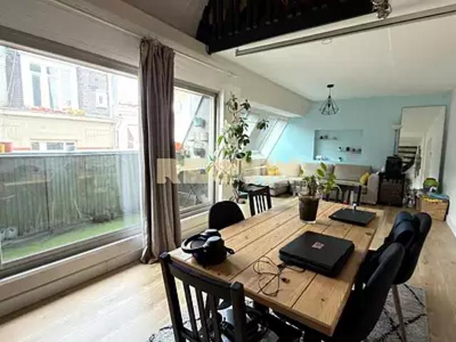 Lille 59000 Achat / Vente appartement 5 pièces t5 au dernier étage