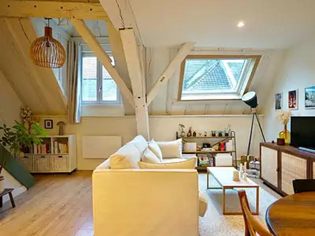 Lille 59000 Achat / Vente appartement 2 pièces t2 au dernier étage
