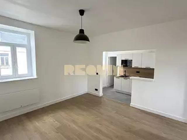 Lille 59000 Achat / Vente appartement 2 pièces t2 au dernier étage