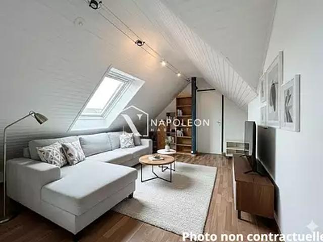 Lille 59000 Achat / Vente appartement 2 pièces t2 au dernier étage