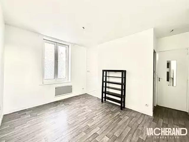 Lille 59000 Achat / Vente appartement 2 pièces t2 au dernier étage