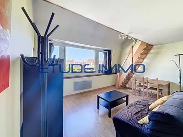 Lille 59000 Achat / Vente appartement 2 pièces t2 au dernier étage
