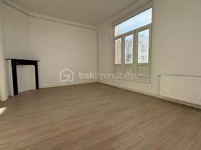Lille 59000 Achat / Vente appartement 2 pièces t2 cave