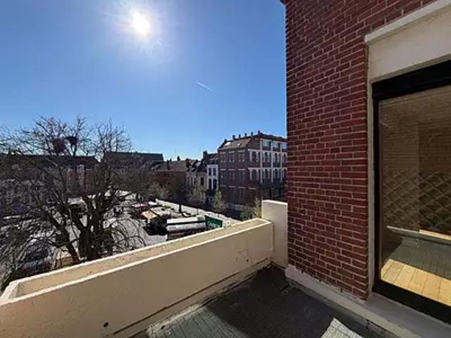 Lille 59000 Achat / Vente appartement 3 pièces t3 au dernier étage
