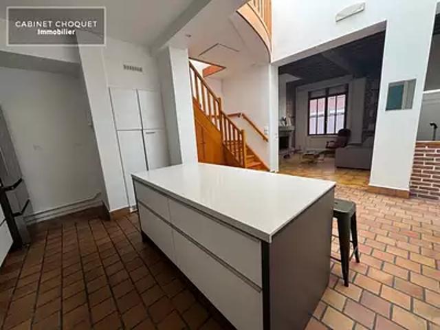 Lille 59000 Location appartement 5 pièces t5 terrasse cave