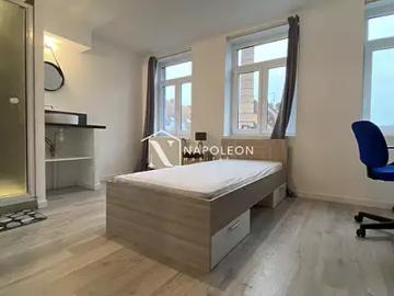 Lille 59000 Location maison 10 pièces t10 terrasse