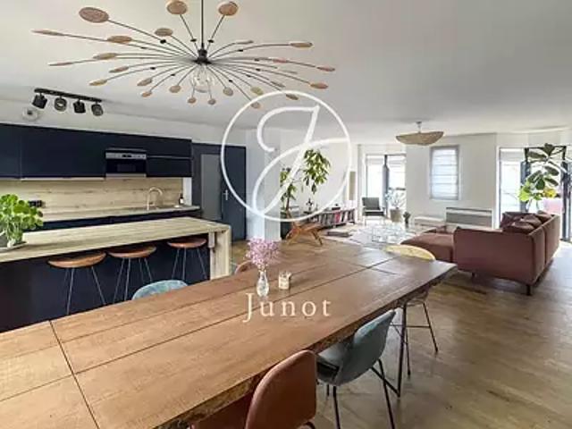 Lille 59800 Achat / Vente appartement 4 pièces t4 au dernier étage
