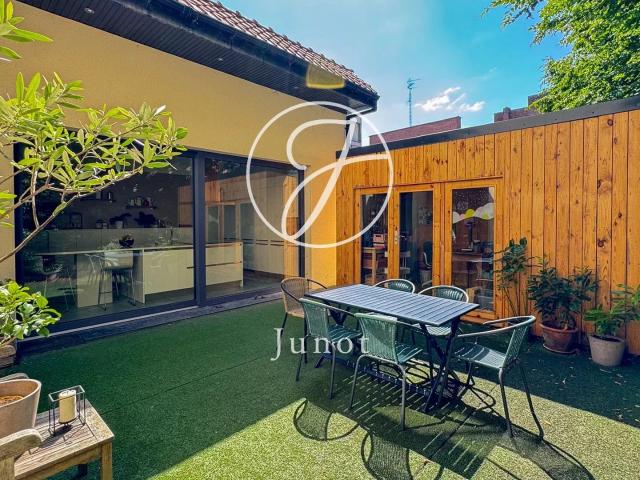 Lille VIEUX LILLE Maison à vendre 12 pièces 252m² habita