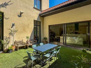 Lille VIEUX LILLE Maison à vendre 12 pièces 252m² habitables Jardin