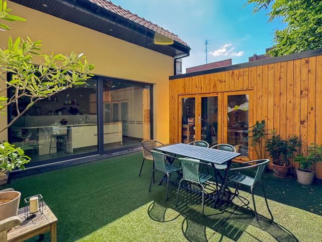 Lille VIEUX LILLE Maison à vendre 12 pièces 252m² habitables Jardin