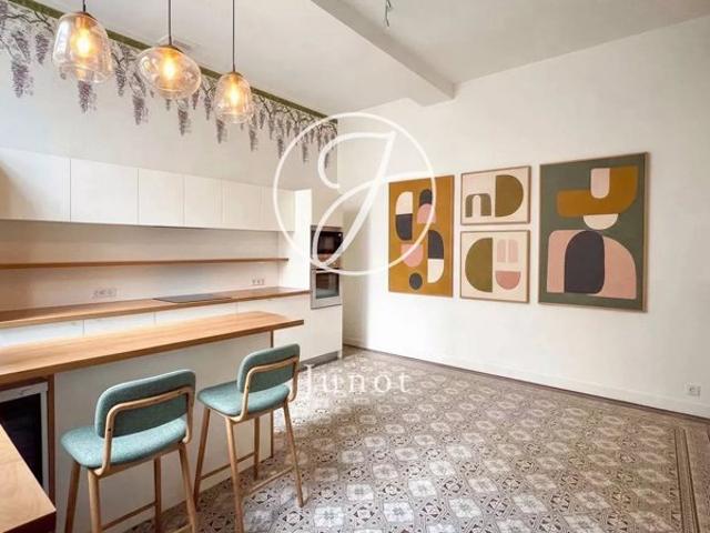 Lille – VIEUX LILLE – Maison à vendre – 6 pièces – 201,8m² – 5 chambres