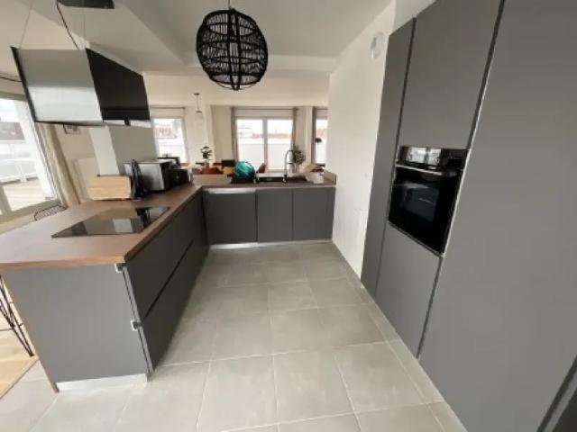Lille Appartement 4 pièces 153.91 m²