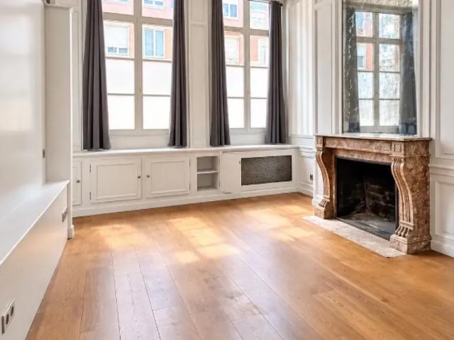 Lille Appartement 2 pièces 58.7 m²