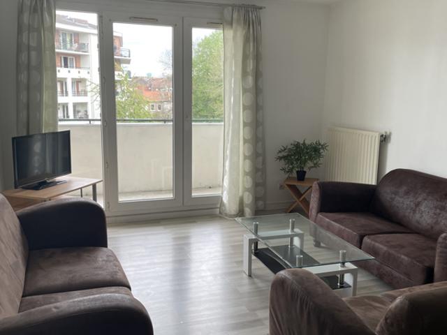 LILLE APPARTEMENT T3 MEUBLE