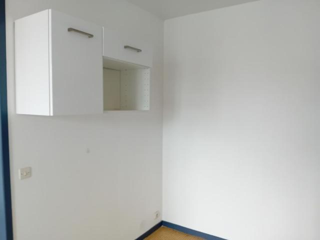 LILLE APPARTEMENT T2