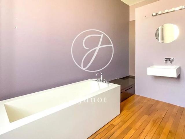 Lille CENTRE Appartement à vendre 5 pièces 220,36m² 3 chambres
