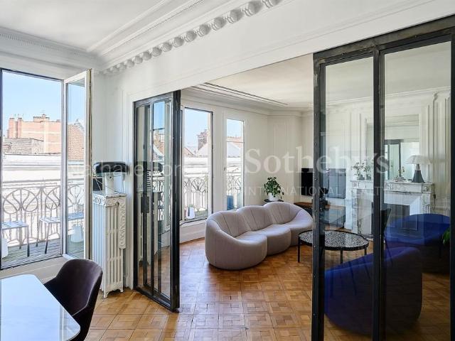 Lille Centre Bel appartement T6 en dernier étage, balcon 187m² Lille