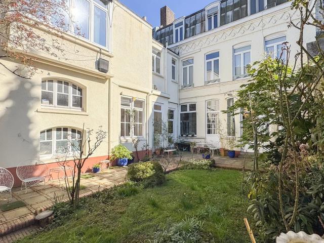 Lille CORMONTAIGNE Maison à vendre 9 pièces 318,52m² 6 chambres Jardin Garage
