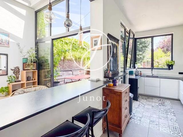 Lille CORMONTAIGNE Maison bourgeoise à vendre 10 pièces 236,42m² habitables 7 chambres Terrasse Jardin