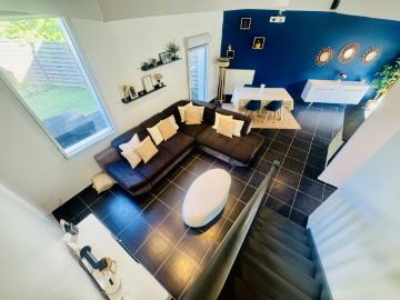 Lille Maison contemporaine écologique avec toiture végétalisée DPE C
