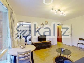 ? LILLE – Rue d'Arras – Studio meublé 34,82 m² avec balcon et parking