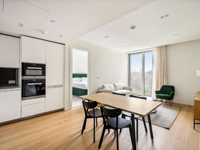 Lillie Square, Earls Court, London SW6, 1 bed flat to rent, £3,293 pcm | PrimeLocation