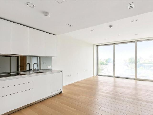 Lillie Square, London, SW6 1 bed apartment to rent £3,358 pcm £775 pw