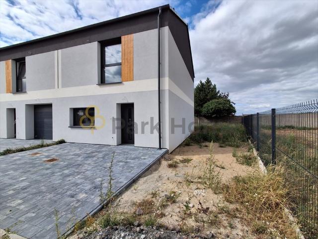Do sprzedania nowoczesny dom 104m² z pompą ciepła i ogrzewaniem podłogowym