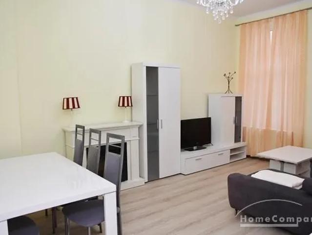 List Oststadt, Furnished old building with 2 bedrooms and terrace