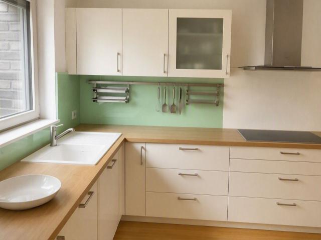 LIST PELIKAN | Exklusive 3 Zi. Wohnung im Quartier VIER mit großem Balkon & 2 Bädern | EBK möglich