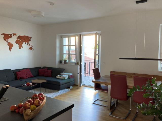 Listed apartment with balcony in the center of Regensburg, Regensburg Amsterdam Apartments for Rent