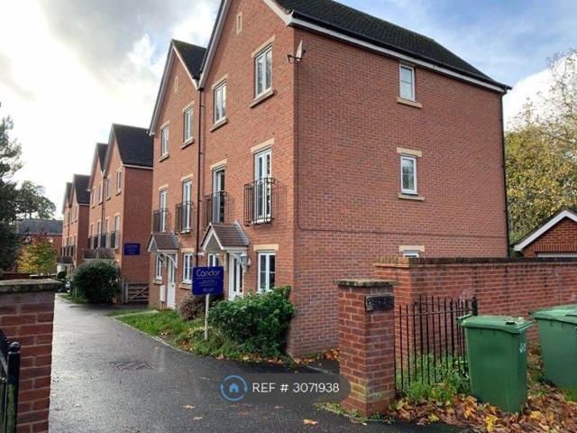 Lister Close, Exeter EX2, 4 bed semi detached house to rent, £2,947 pcm | PrimeLocation