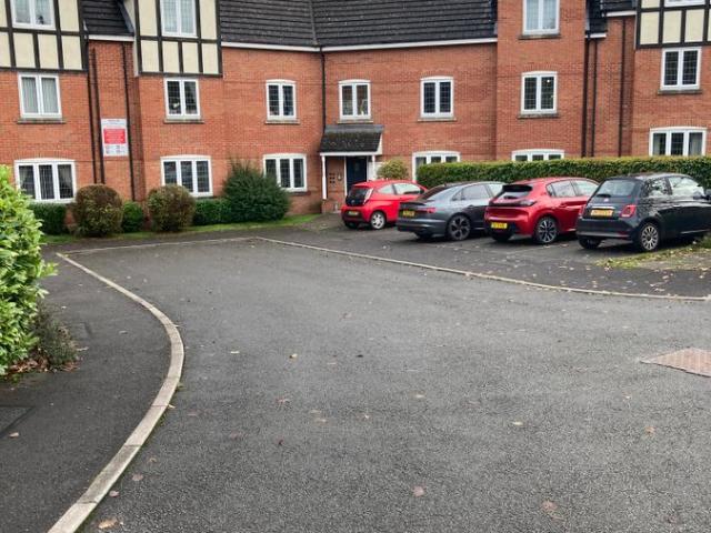 Lister Grove, Blythe Bridge, Stoke On Trent ST11, 2 bed flat to rent, £790 pcm | PrimeLocation
