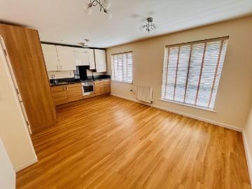 Lister Drive, Northfleet DA11, 2 bed flat to rent, £1,300 pcm | PrimeLocation