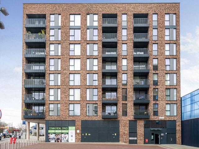 Lister House, Summerstown, London SW17, 2 bed flat to rent, £4,767 pcm | PrimeLocation