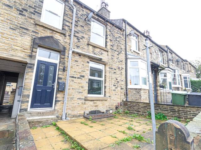 Lister Street, Huddersfield, West Yorkshire HD5, 2 bed terraced house to rent, £750 pcm | PrimeLocation