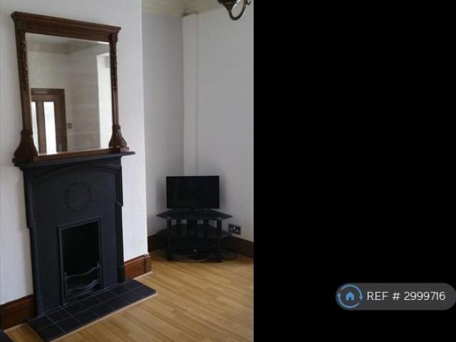 Lister Street, Huddersfield, HD5 2 bed terraced house to rent £819 pcm £189 pw