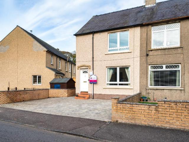 Listloaning Road, Linlithgow, West. 2 bed terraced house to rent £1,250 pcm £288 pw
