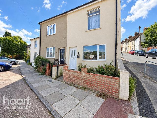 Listmas Road, Chatham 3 bed end of terrace house to rent £1,450 pcm £335 pw