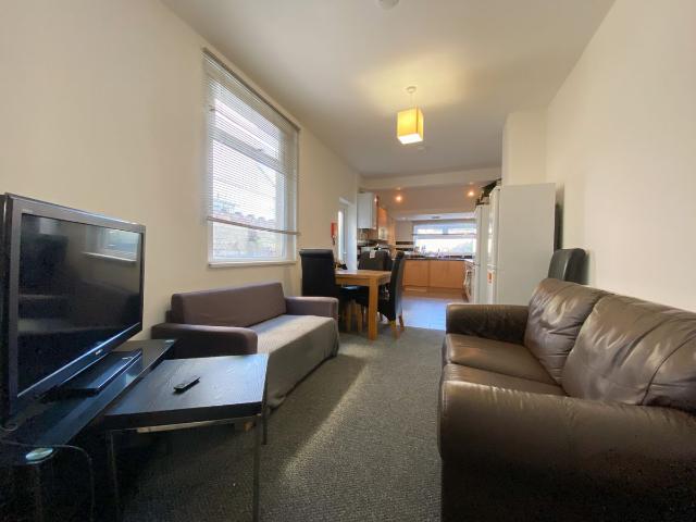 Lisvane Street, Cathays CF24, 5 bed terraced house to rent, £2,625 pcm | PrimeLocation