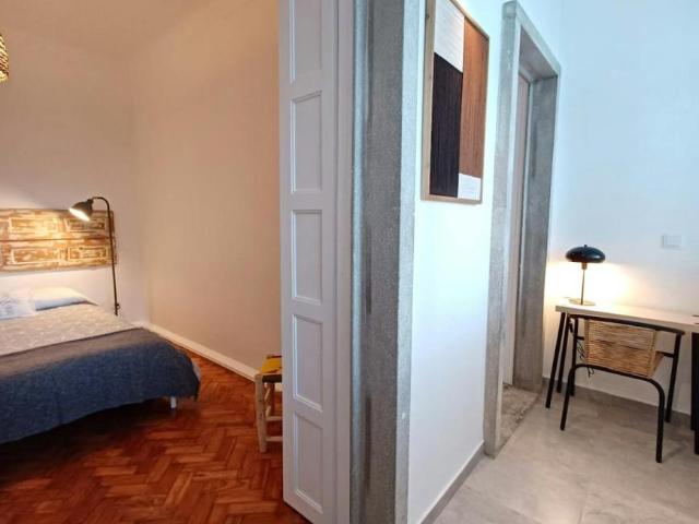 Lisbon Lisbon 1700 162 105759425