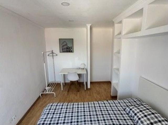 lisbon, Lisbon 2735 389
