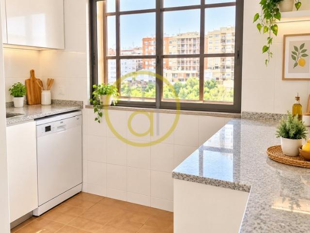 LISBOA / CARNIDE TELHEIRAS apart. T1 mobilado, equip. com garagem
