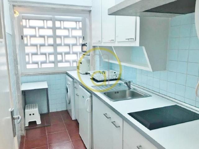 LISBOA em BENFICA apart. T1 mobilado, equipado / mínimo 1 ano