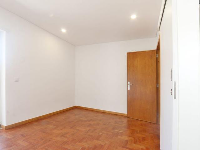 Lisboa, Lisbon 2745 558