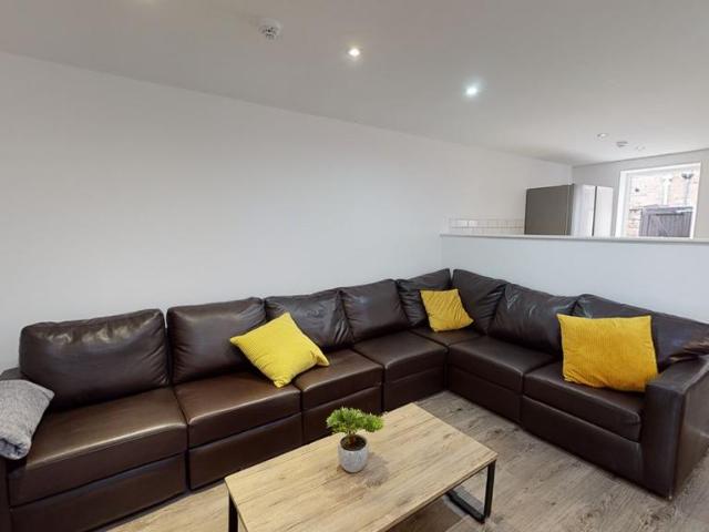 Liscard Rd, Liverpool L15 6 bed house to rent £3,874 pcm £894 pw